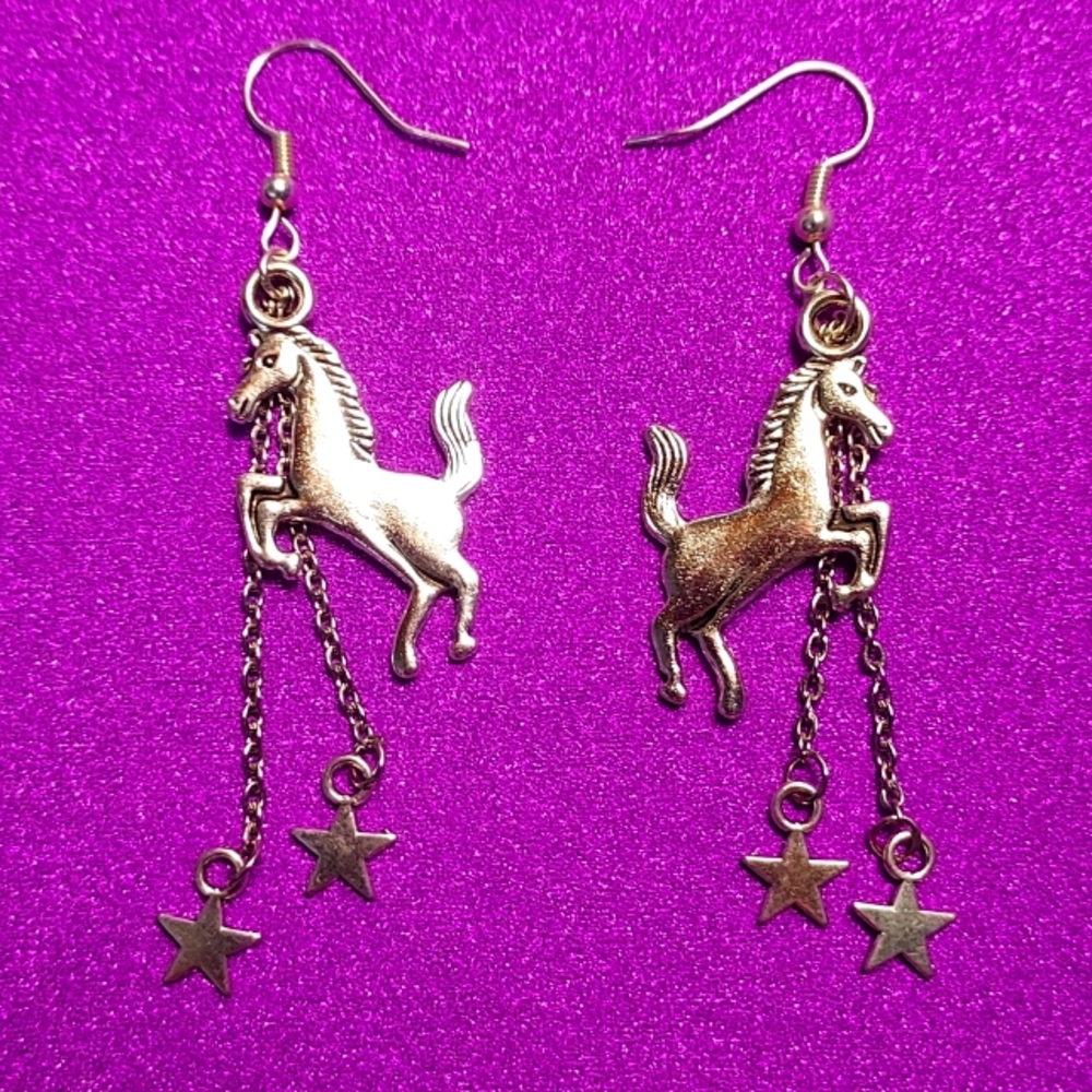 Star horse earrings